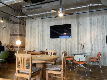 훼미리마트 쓰루하시 1초메점