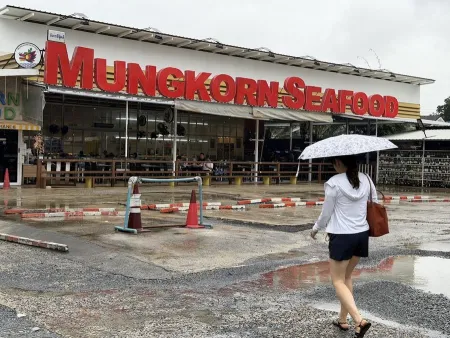 Mungkorn Seafood @Sukhumvit