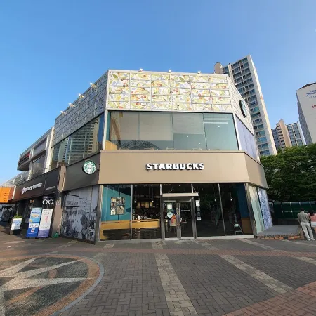 Starbucks Mullae Station