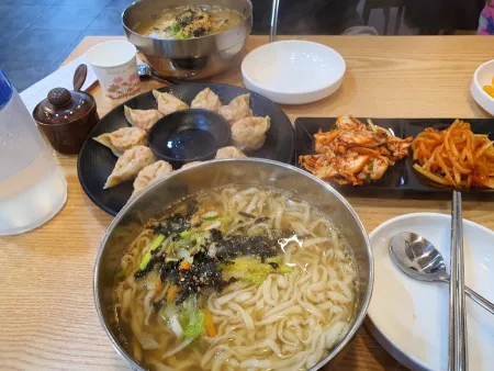 Nampodong Kalguksu