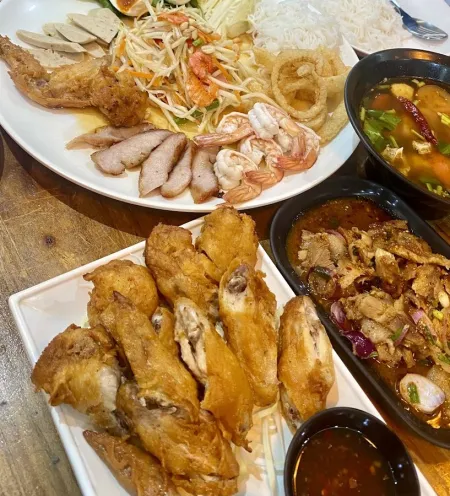 Orathai Seafood Wang Lang