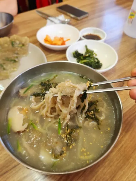 Jangsuchon Kalguksu Gamja Ongsimi
