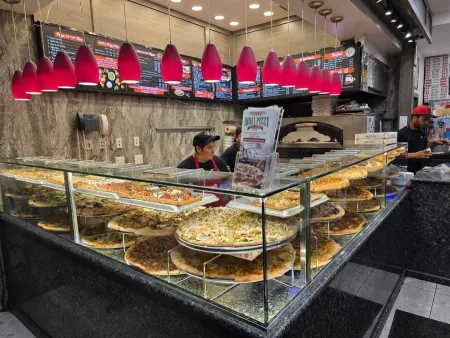 Roma Pizza & restaurant