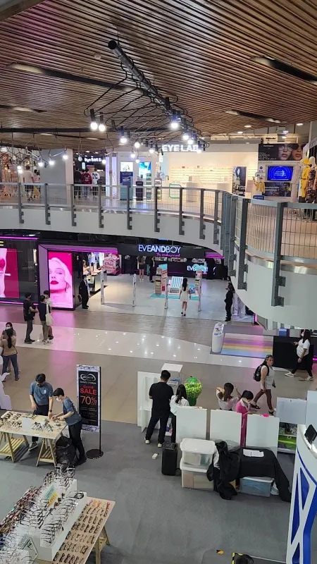 EVEANDBOY The Underground Siam Square One