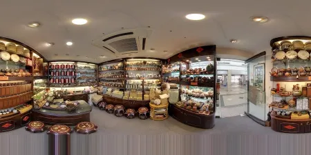 One Tea House (Tsim Sha Tsui)