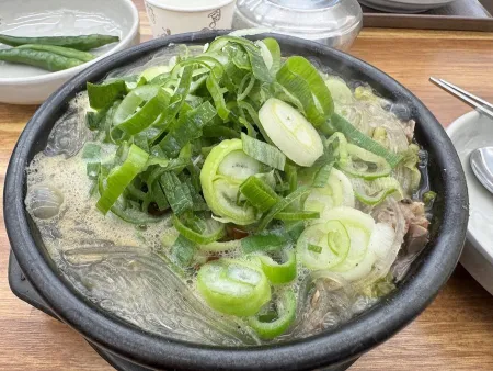 Jeju Eunhuine Haejangguk