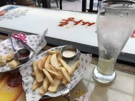 청춘싸롱 신림점