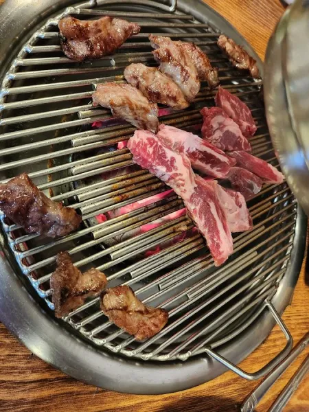 Jogane Charcoal Grilled Samgyeopsal