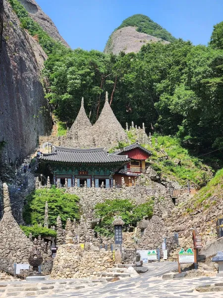 Tabsa Temple