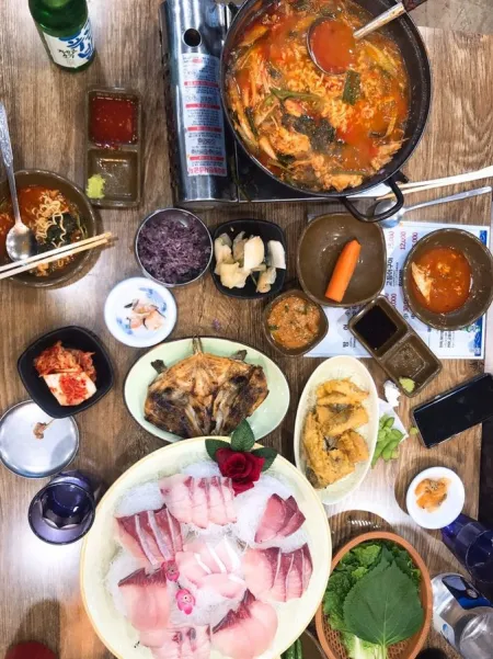 Muyeong Hoesenta