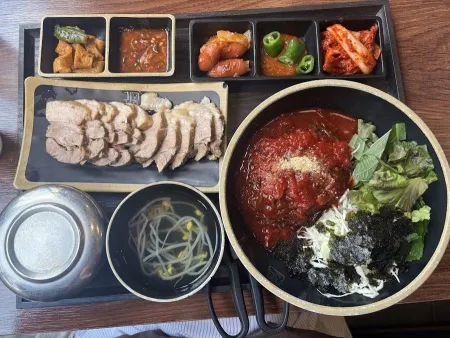 Gvihan Jokbal Seolleung Branch