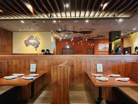 アウトバック ステーキハウス 弥阿店（OUTBACK STEAKHOUSE）