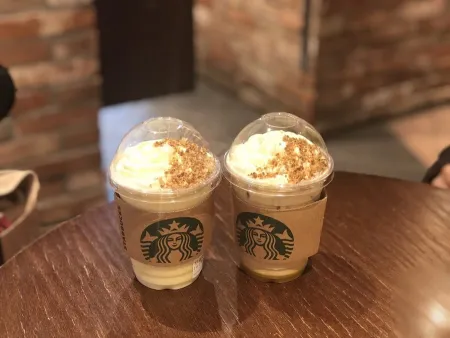 スターバックス コーヒー モンテソリ店