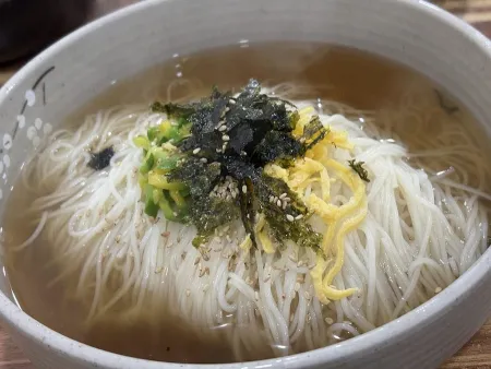 Hyeonju Myeolchi Guksu