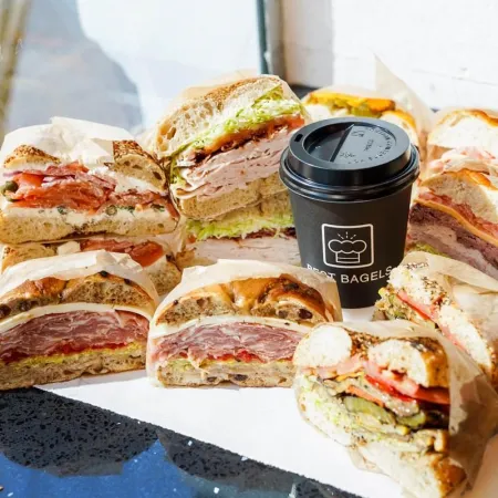 Best Bagel & Coffee