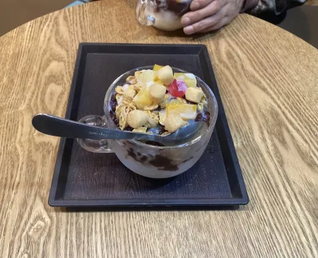 Kkangkkanngi Cafe