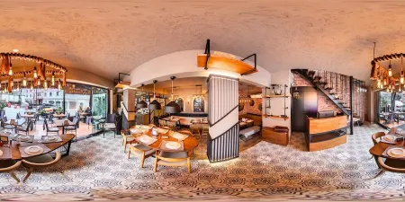 Mivan Restaurant & Cafe