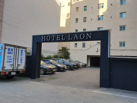 Hotel Pier 48