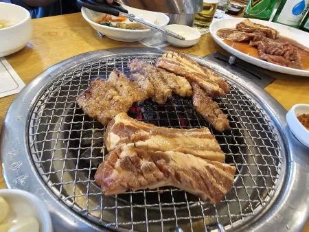 Haengbokhan Galbi Daemyeong Branch