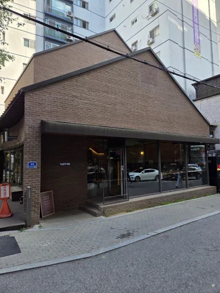 Tartine Bakery Seoul Hannam