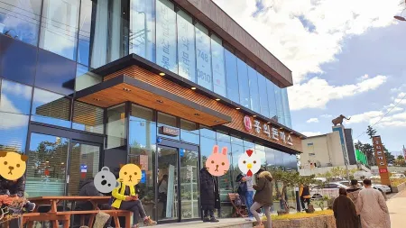Hongik Donkatsu Sinjeju Branch