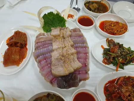 Hongeo Jeonmunjeom Hongaejip