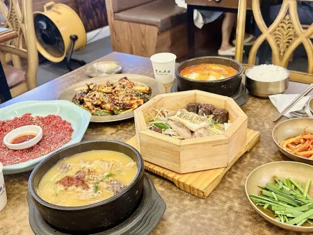 청와옥 군자역직영점