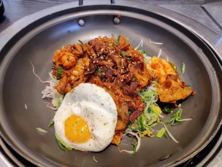 Chammat Uri Dwaeji Jeonggwan Branch