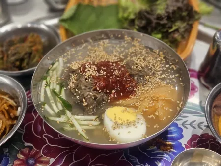 Mokgumeong Jamsil Saenae Branch