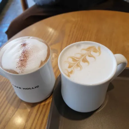 Cafe Holic