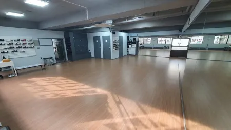 Busan Tapdance
