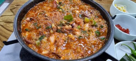 Pohang Sinae Jobang Nakji