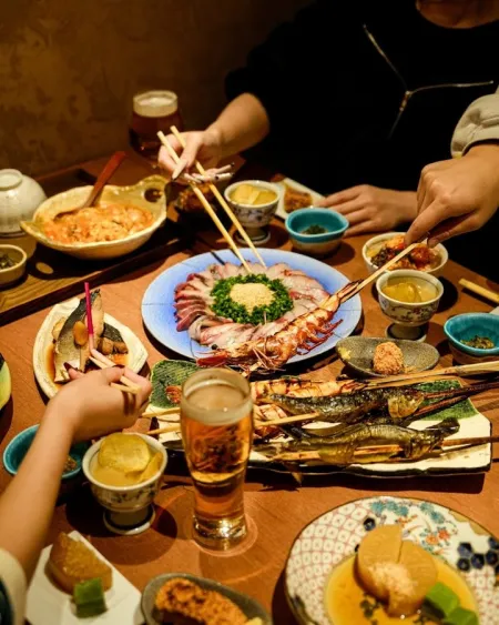 Anata-to-Hakata Nagoya Ekimae