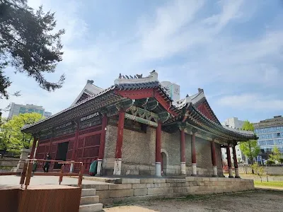 동관왕묘