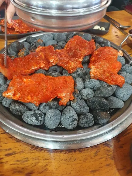 참나무숯불닭갈비