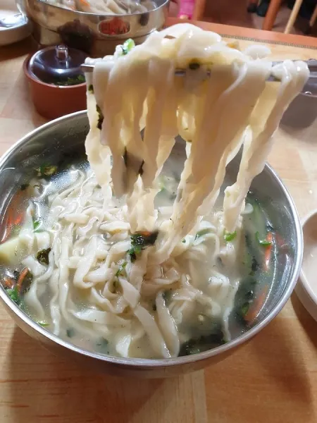Haetbit Kalguksu