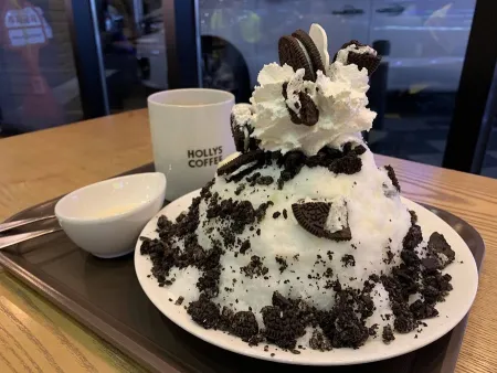 Hollys Ulsan Design Street Branch