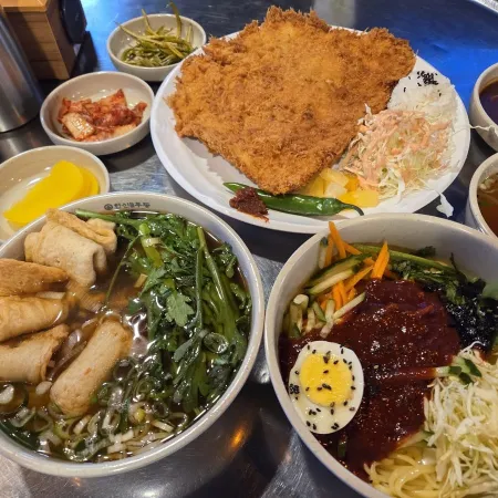 Hansin Udon Jeonju Junghwasan Branch