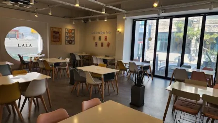 Lala Bread Busan National University Branch