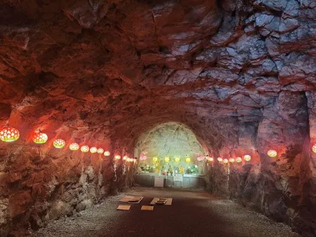 成窟寺