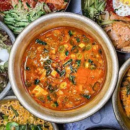 Moggumung Seminyak