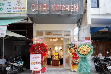 Star Kitchen Souvenir Gift Shop - Danang