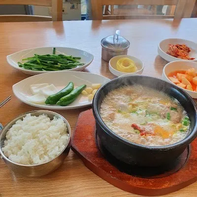 Galmaetgil Dwaeji Gukbap