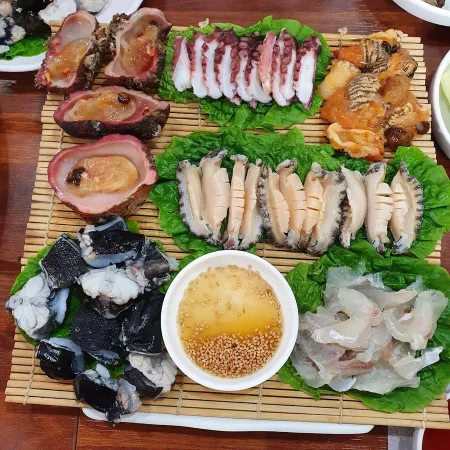 가진항물회