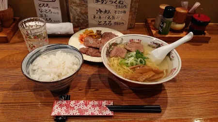 牛助