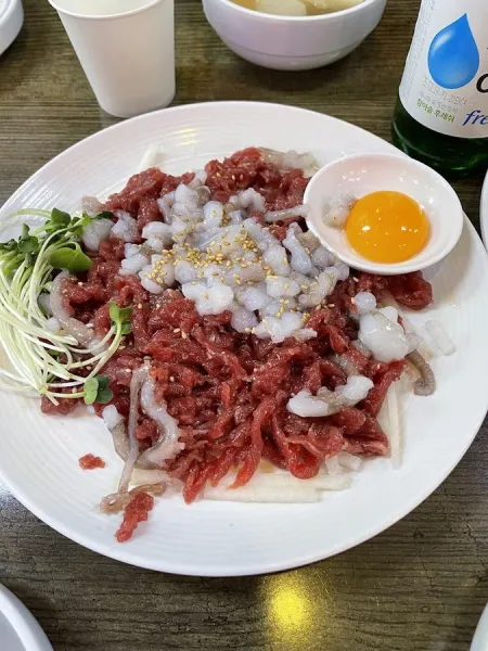 Uga Yukhoe Bulgogi