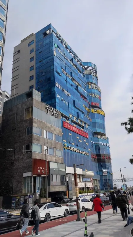 DeHomme Hotel