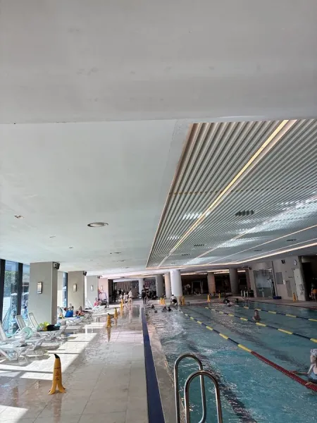 Hyundai Hotel Swimming Pool
