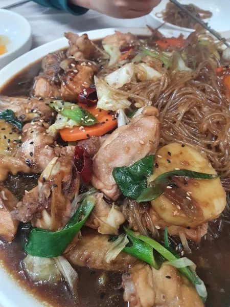 Yeomso Wa Dak Baeksuk