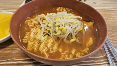Teumsae Ramyeon
